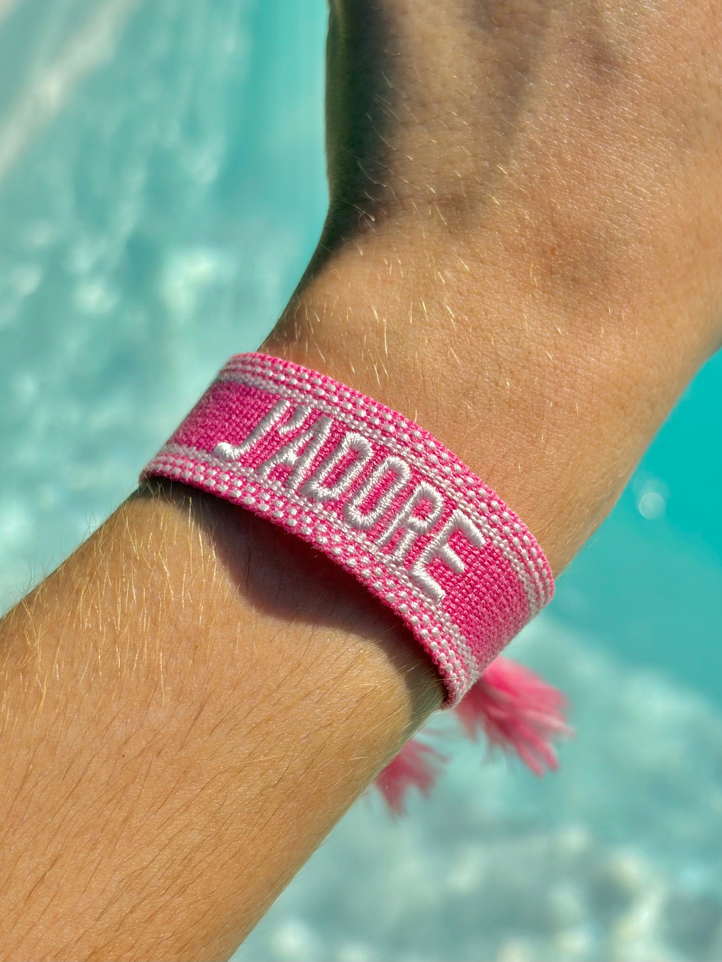 Bracelet « J’adore » rose